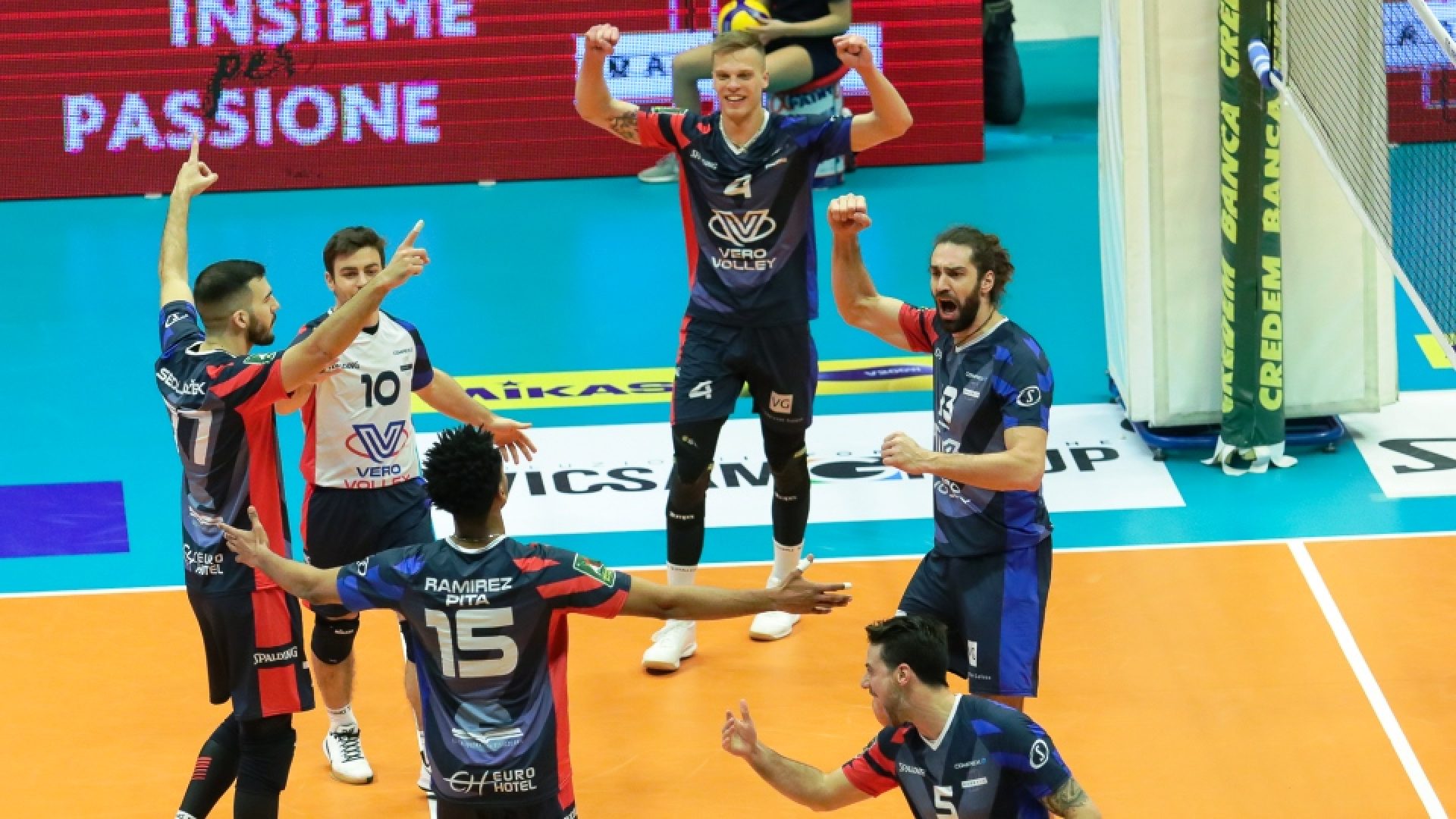 abbraccio Vero Volley Monza